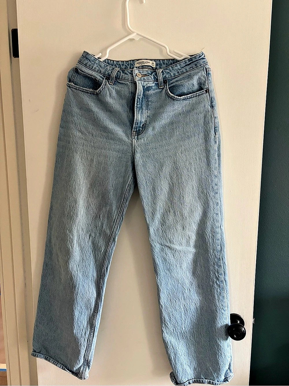 Abercrombie & Fitch The '90s Relaxed Jean High Rise Curve Love Blue Waist 29